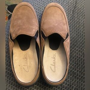 Clarks Brown Suede‎ Loafers with Elastic Goring 7